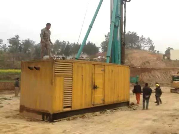 渔洋镇如何判断水冷式机油散热器密封件是否需要更换?